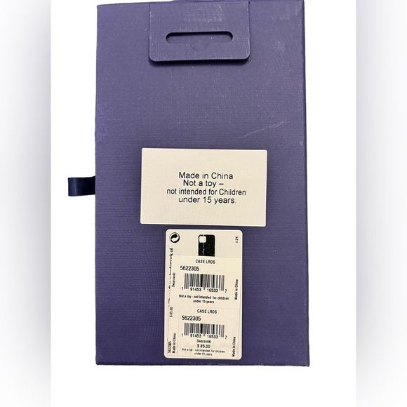 Beautiful Swarovski iPhone 12/12 pro case. NWT - Picture 4 of 5